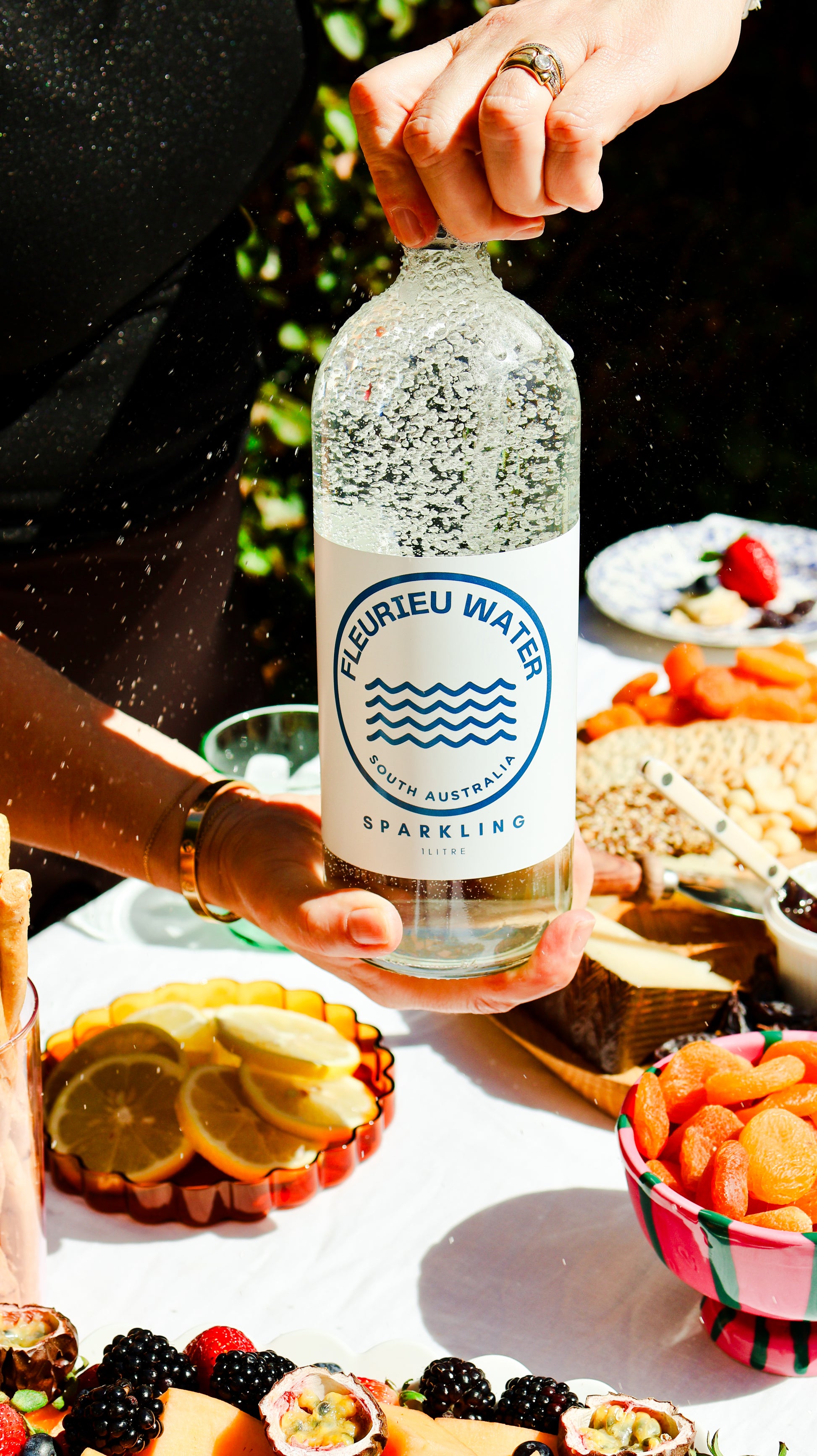 SPARKLING WATER